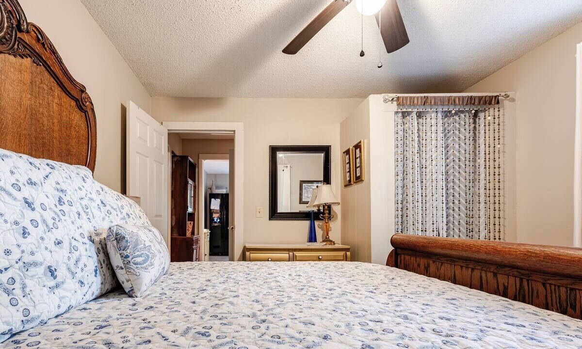 Photo of Bedroom in Cayce