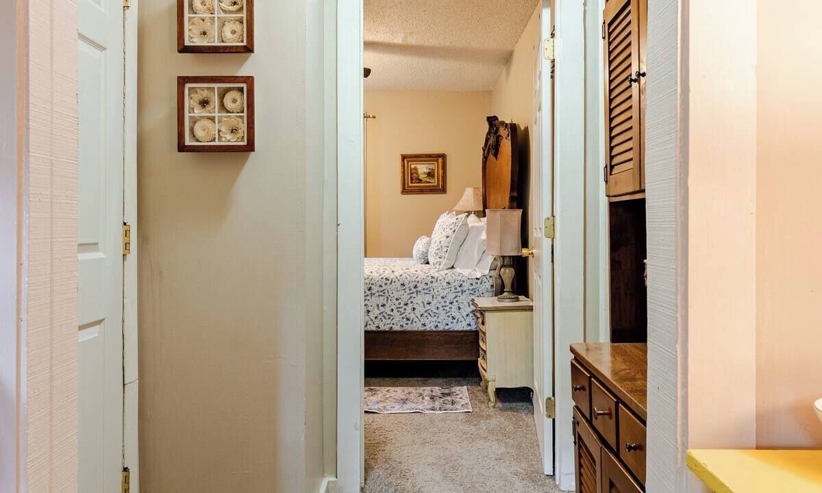 Photo of Bedroom in Cayce