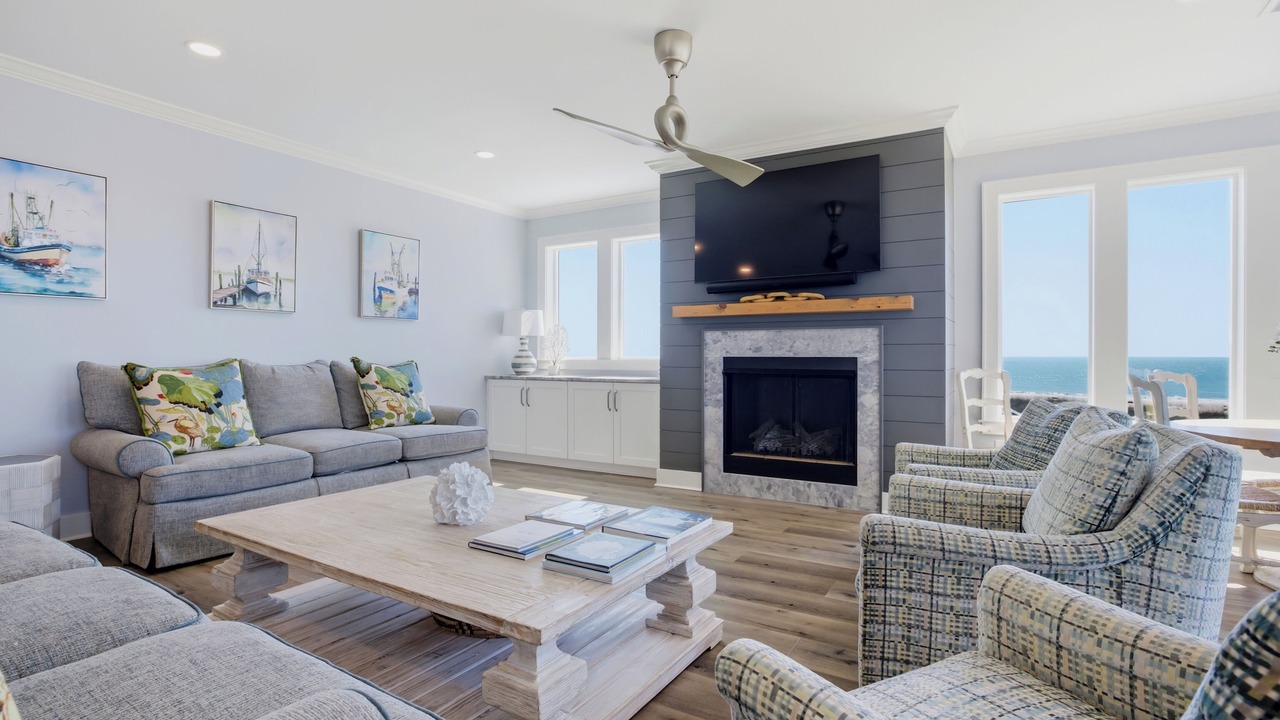 Photo of Livingroom in Inlet Harbour