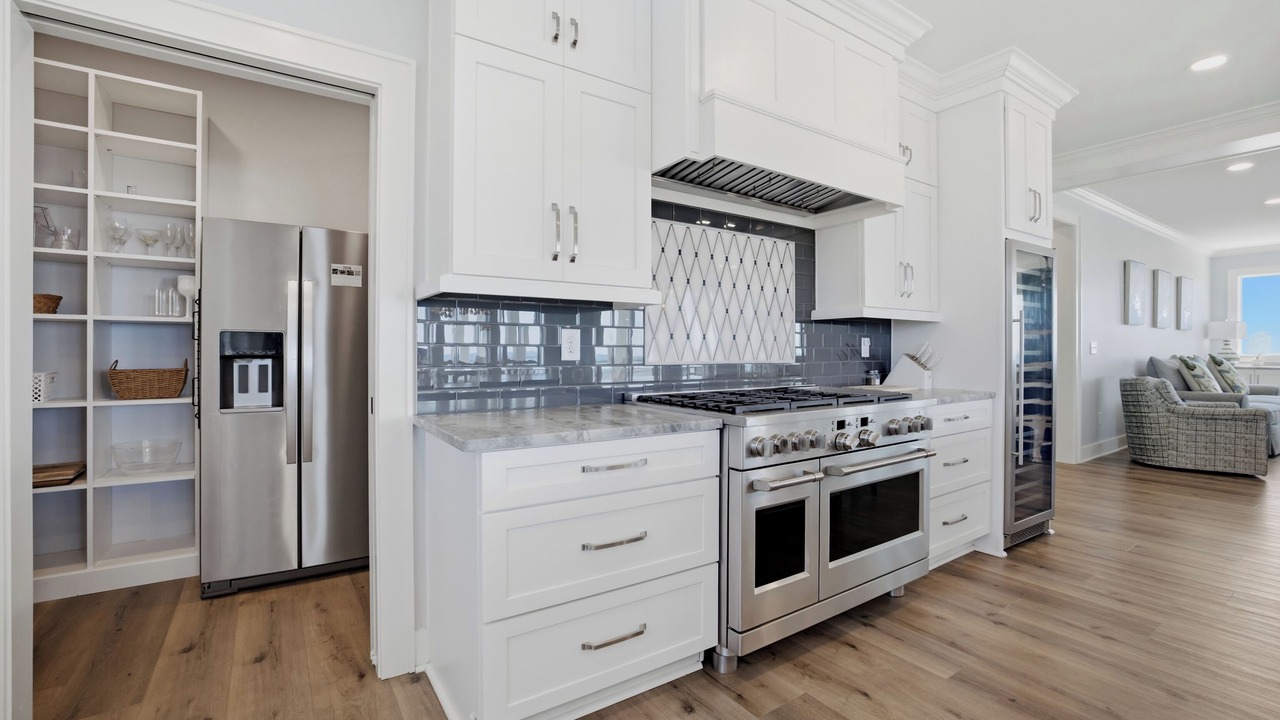 Photo of Kitchen in Inlet Harbour