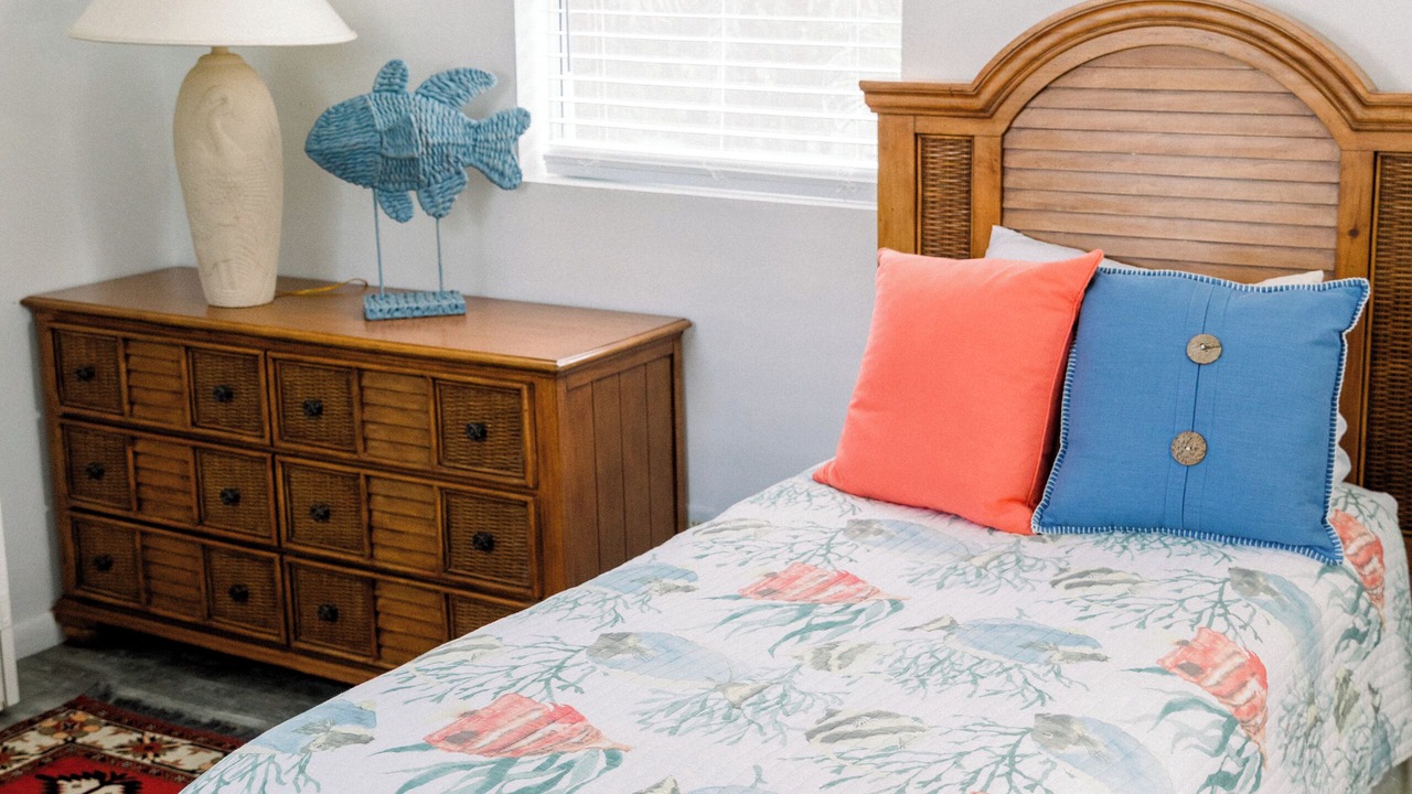 Photo of Bedroom in Roseland