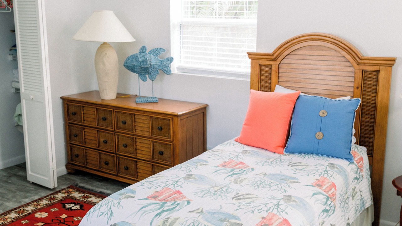 Photo of Bedroom in Roseland