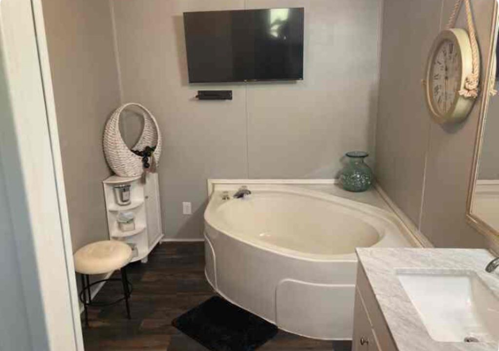 Photo of Bathroom in Summerton