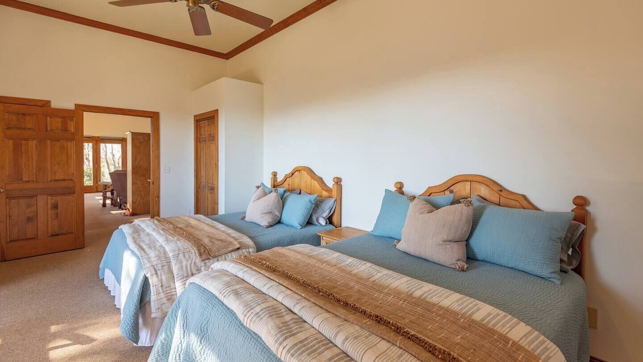 Photo of Bedroom in Sapphire