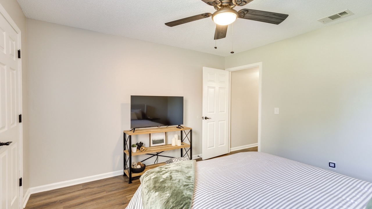 Photo of Bedroom in Hinesville