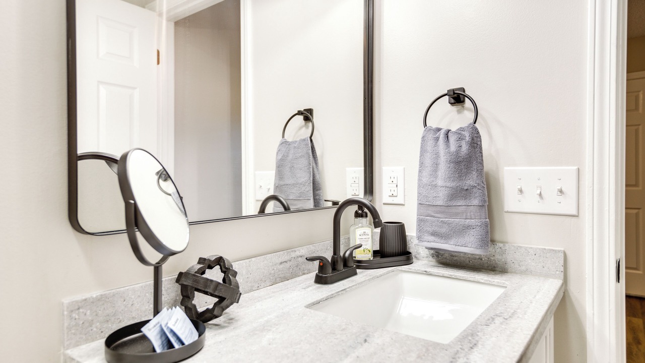 Photo of Bathroom in Hinesville