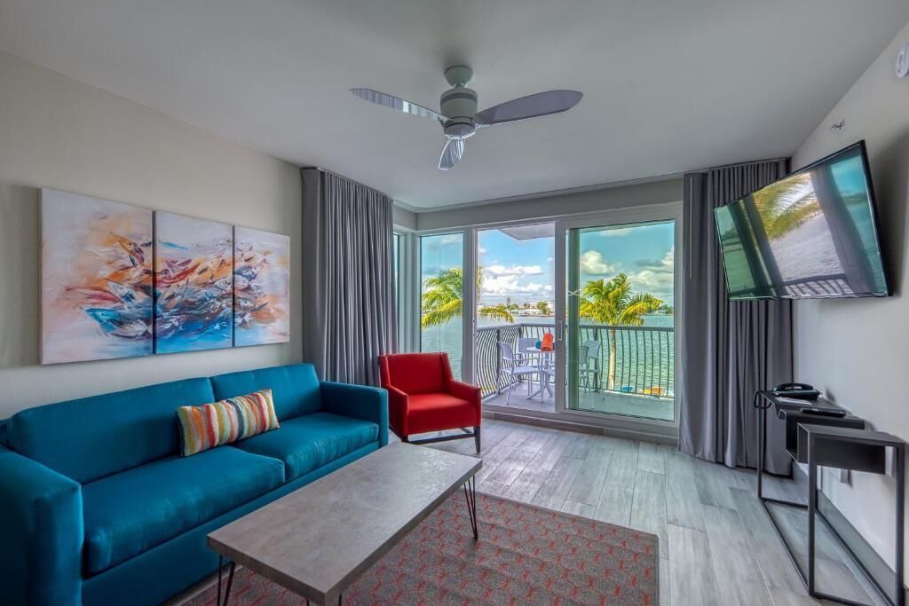 Photo of Livingroom in Treasure Island