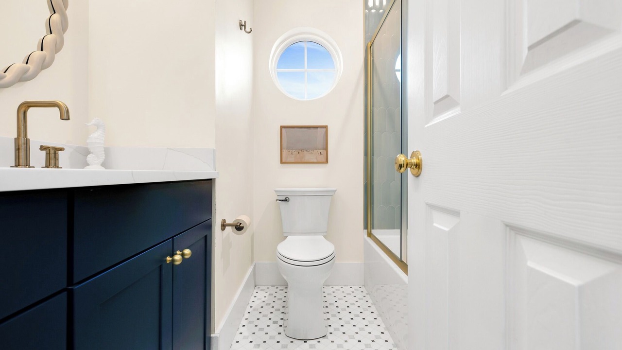 Photo of Bathroom in Saint Helena Island