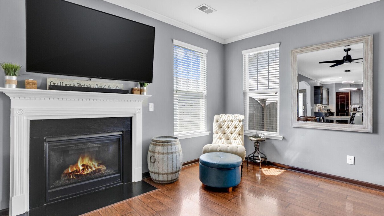 Photo of Livingroom in Chapin
