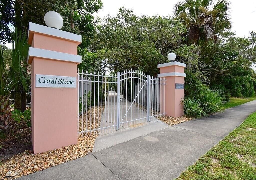 Photo of Outdoor in Coralstone