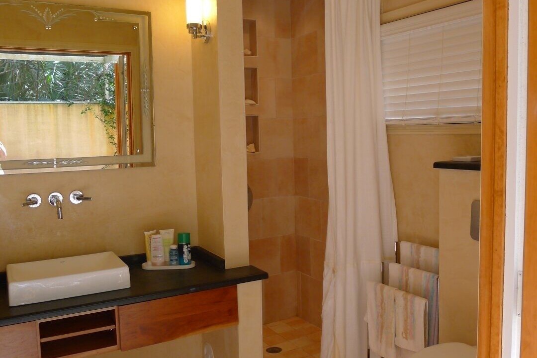 Photo of Bathroom in Coralstone