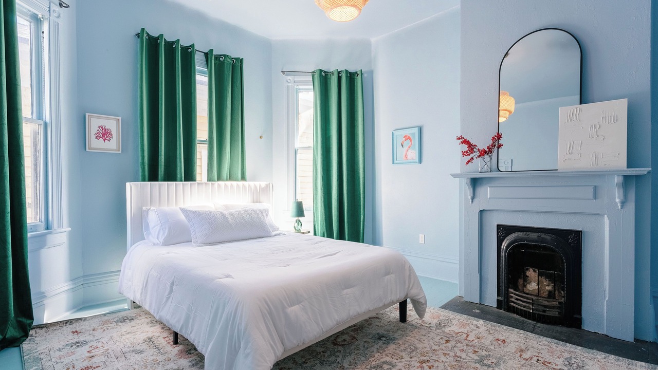 Photo of Bedroom in Thomas Square