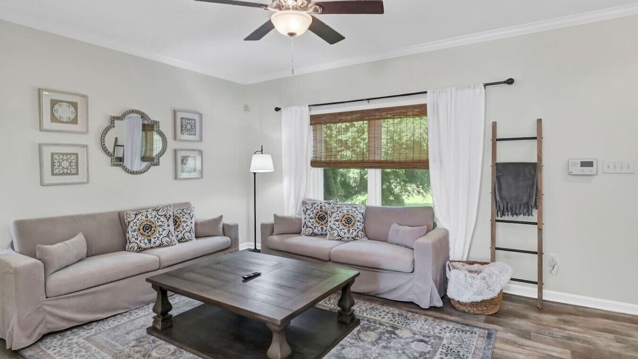 Photo of Livingroom in Prosperity
