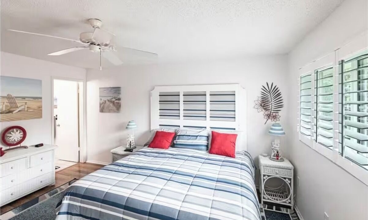 Photo of Bedroom in Lely Golf Estates