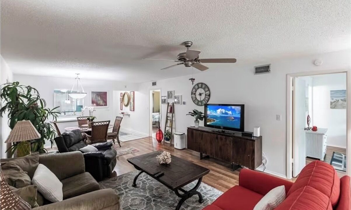 Photo of Livingroom in Lely Golf Estates