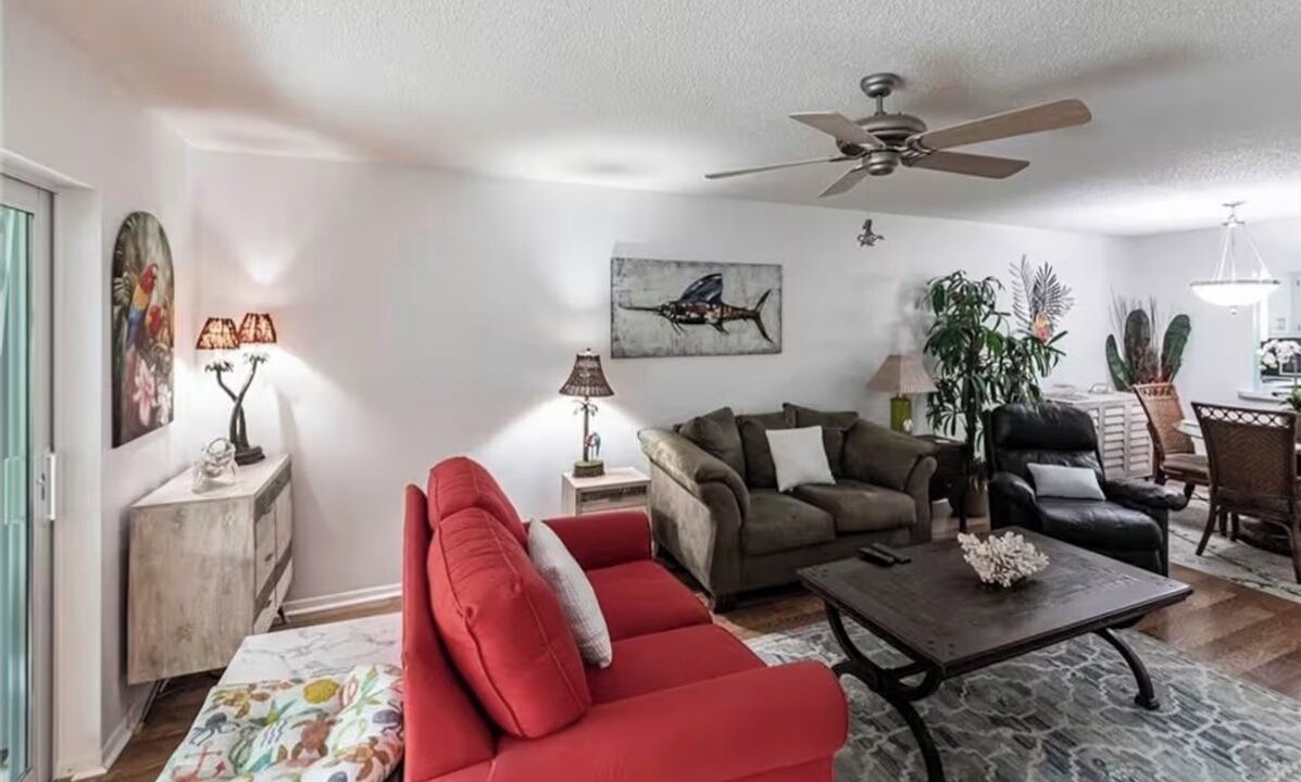Photo of Livingroom in Lely Golf Estates