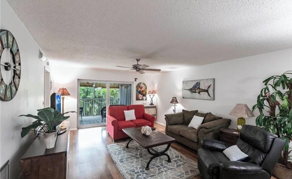 Photo of Livingroom in Lely Golf Estates