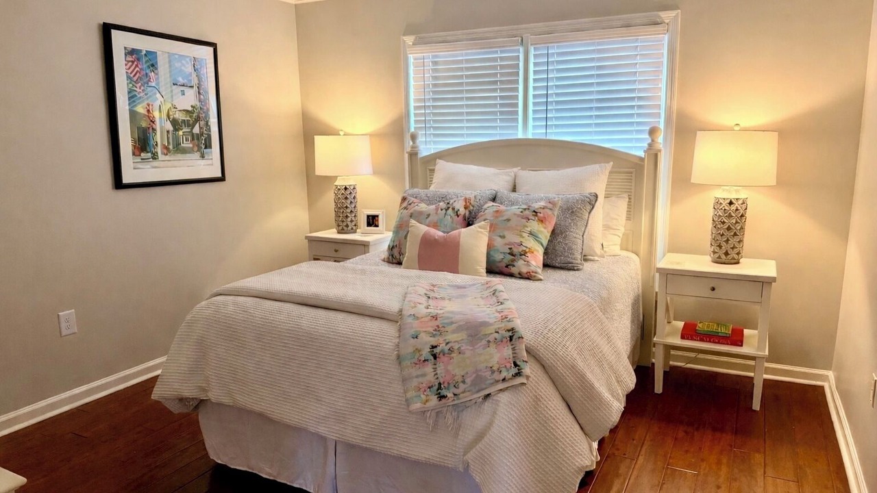Photo of Bedroom in Martinez