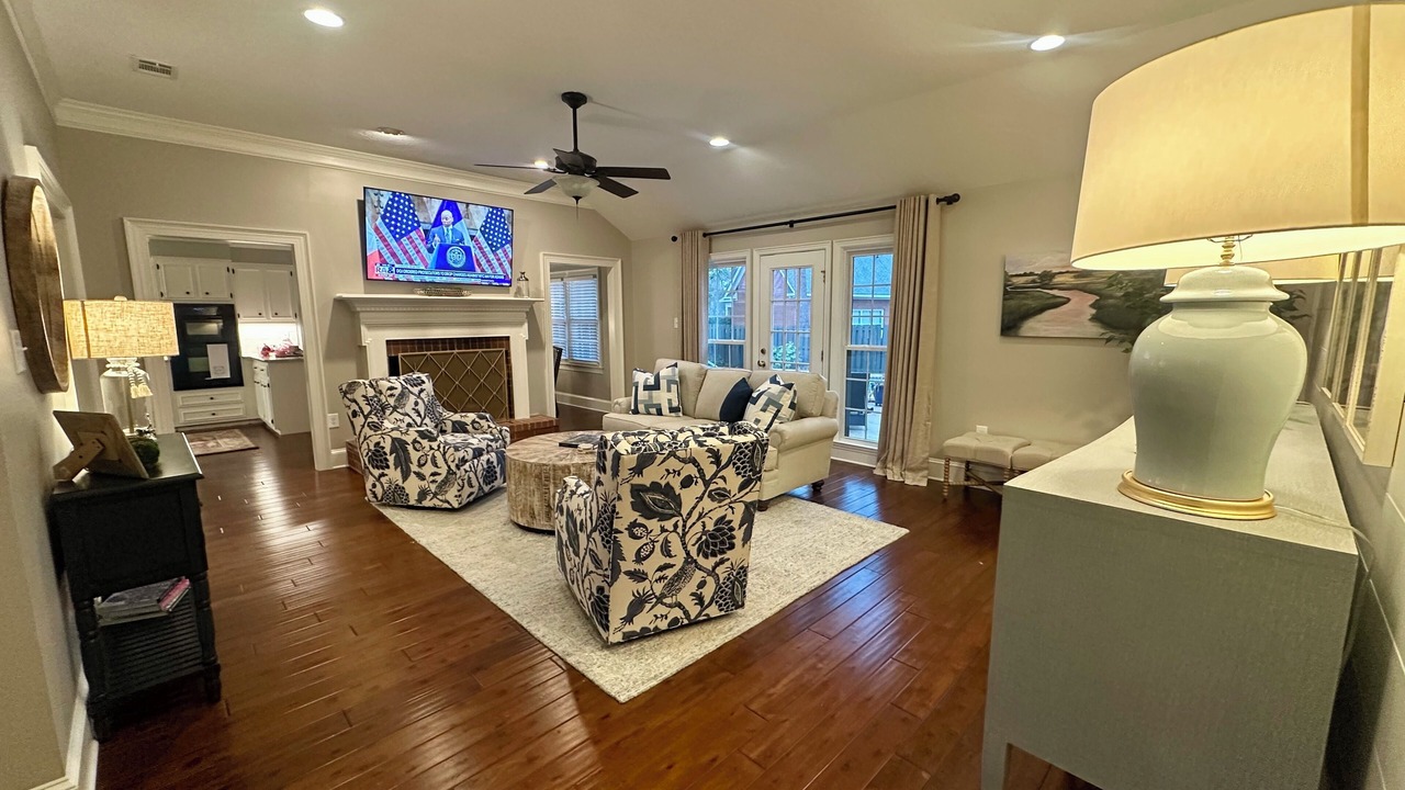 Photo of Livingroom in Martinez