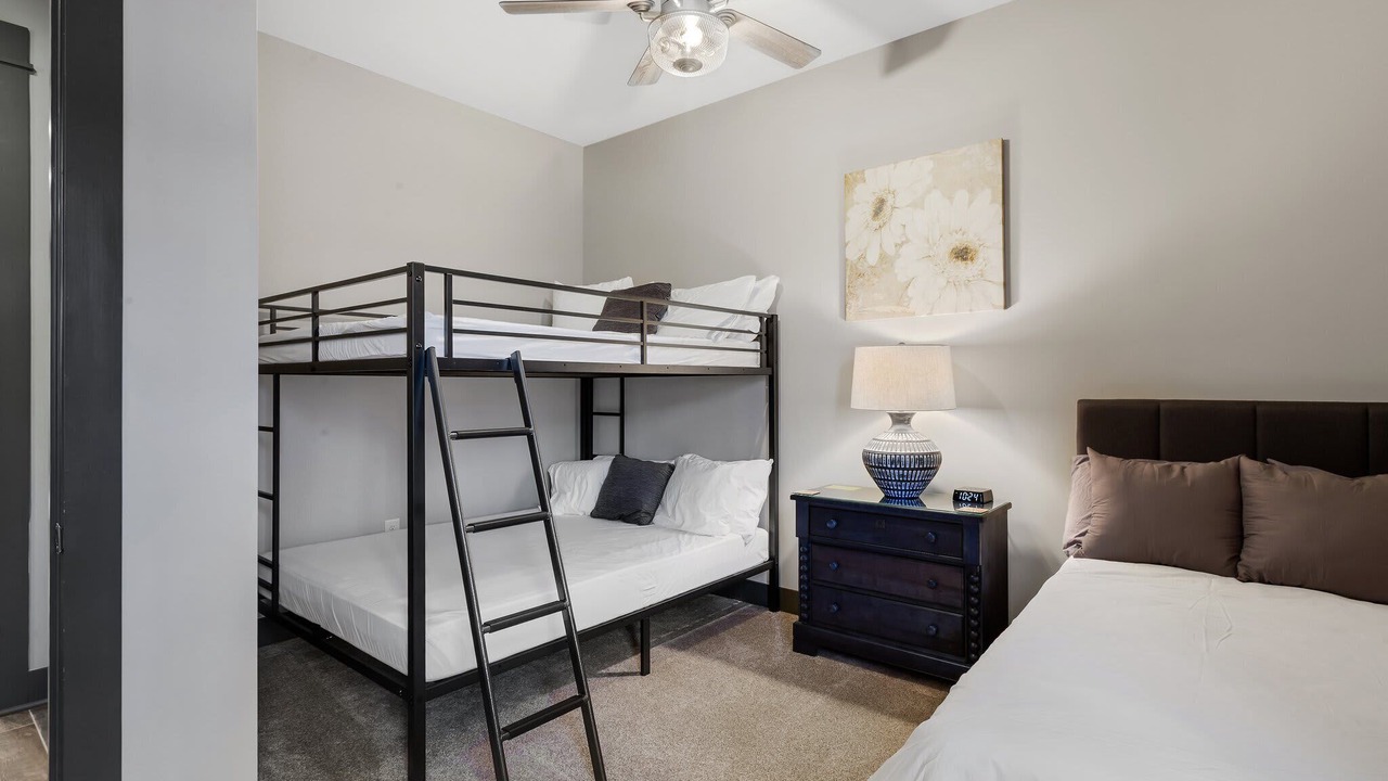 Photo of Bedroom in Seneca