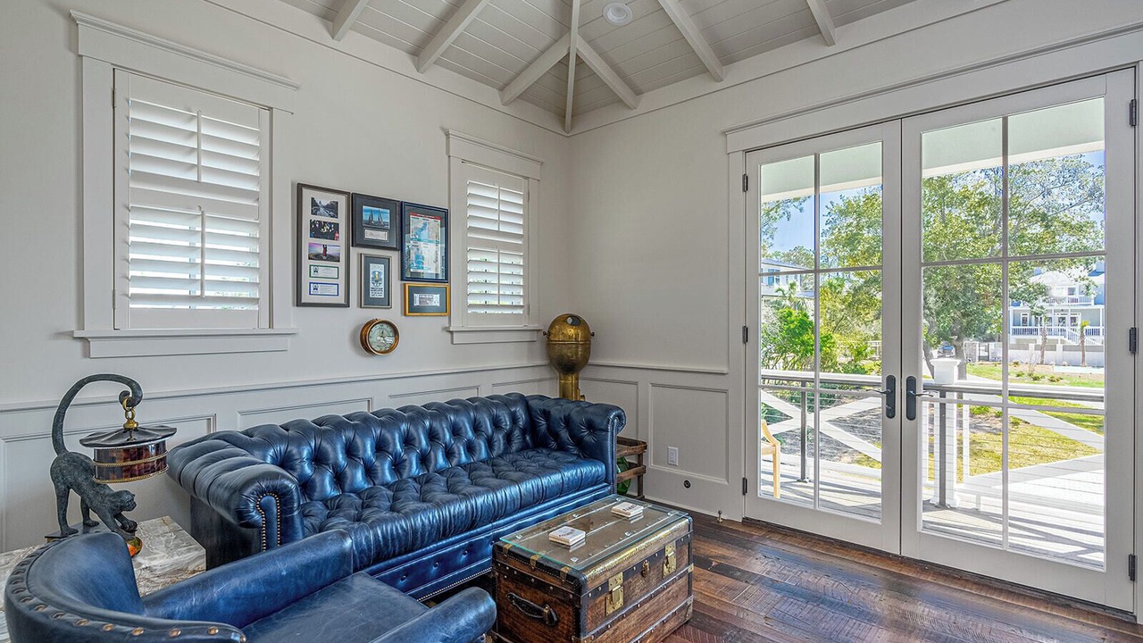 Photo of Livingroom in Tybee Island
