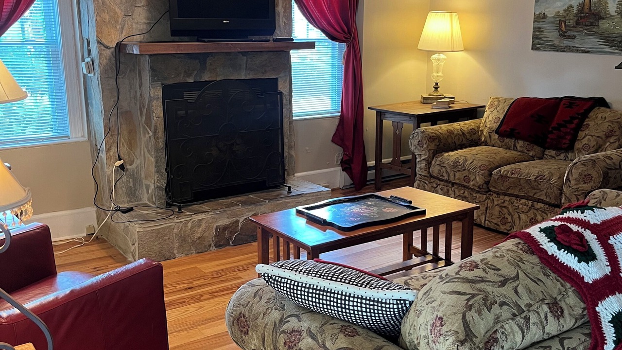 Photo of Livingroom in Whiteville