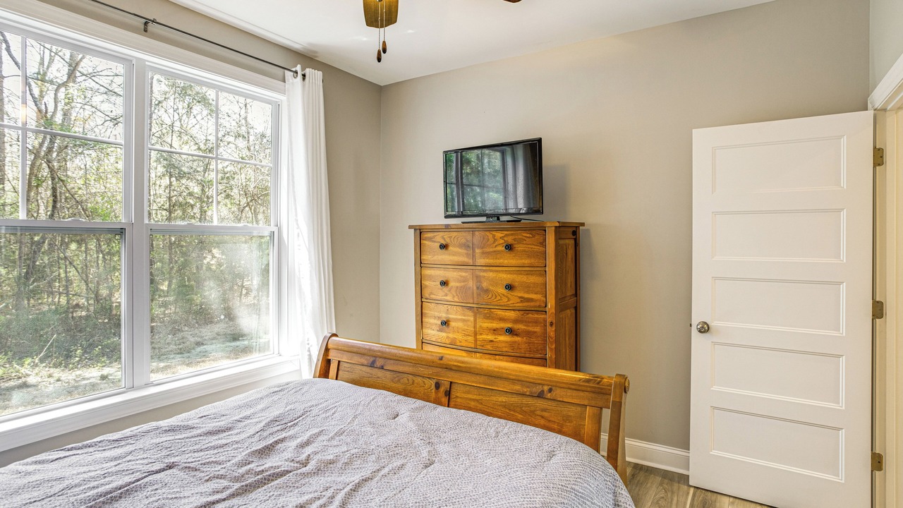 Photo of Bedroom in Chapin