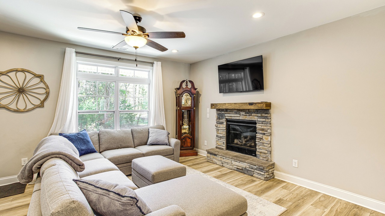 Photo of Bedroom in Chapin