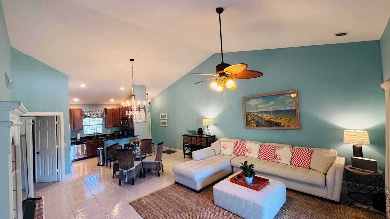 Photo of Livingroom in Grand Harbor