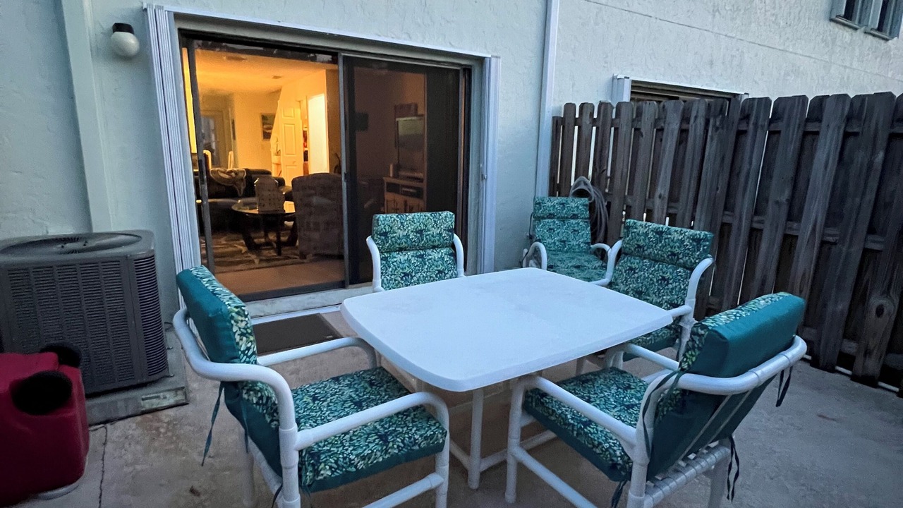 Photo of Outdoor in Hutchinson Island South
