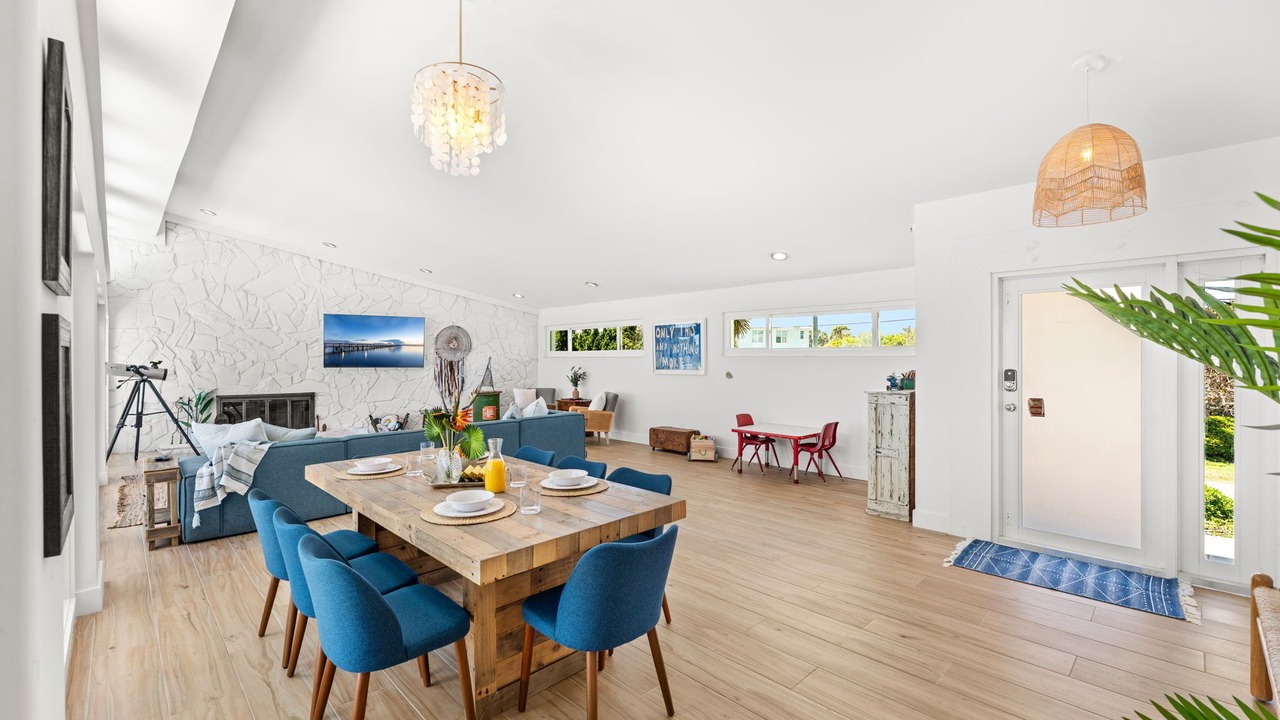 Photo of Bedroom in Melbourne Beach