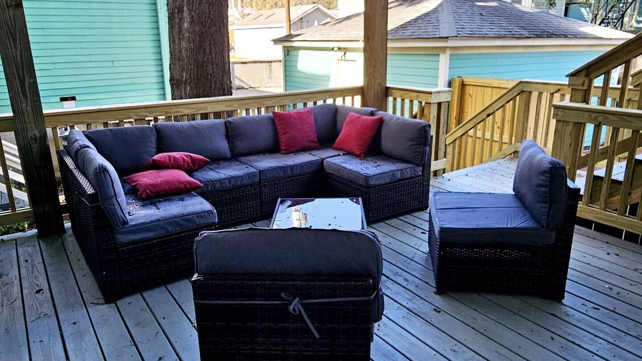 Photo of Patio Balcony in Dixon Park