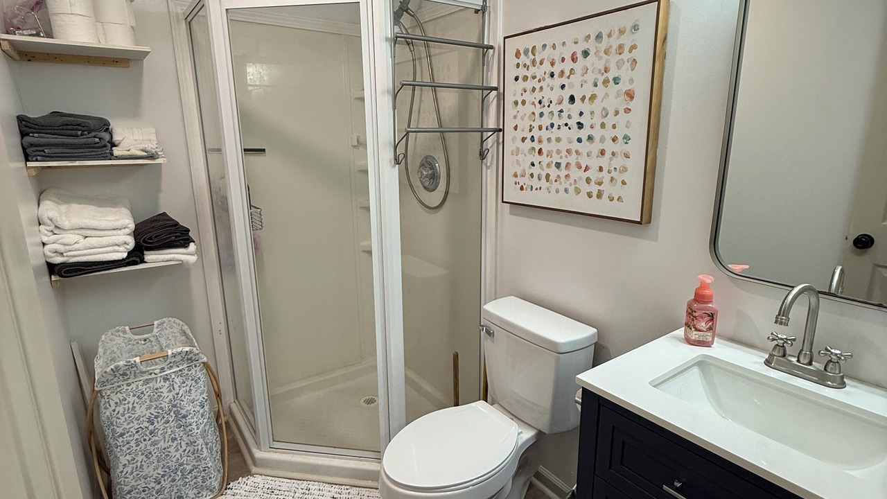 Photo of Bathroom in Bogart