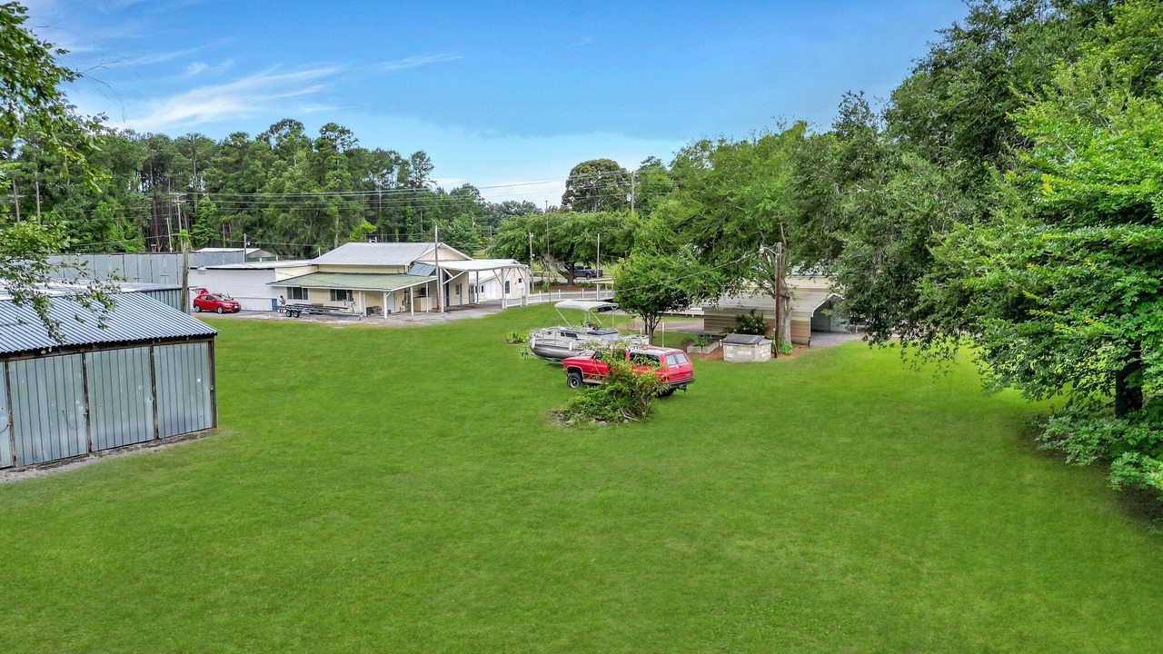 Photo of Outdoor in Manning