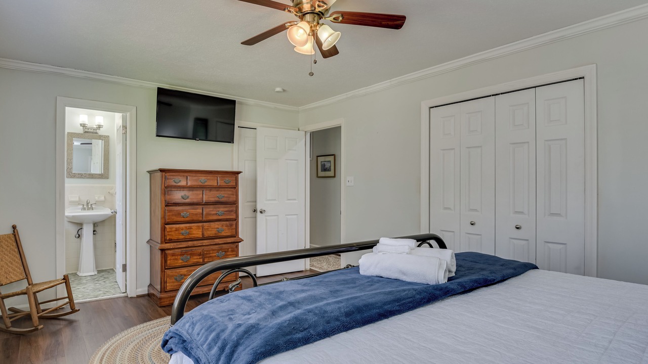 Photo of Bedroom in Aiken
