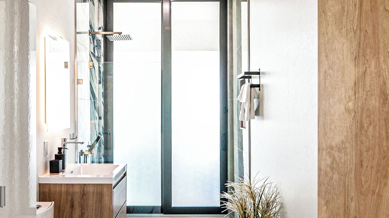 Photo of Bathroom in Mariner