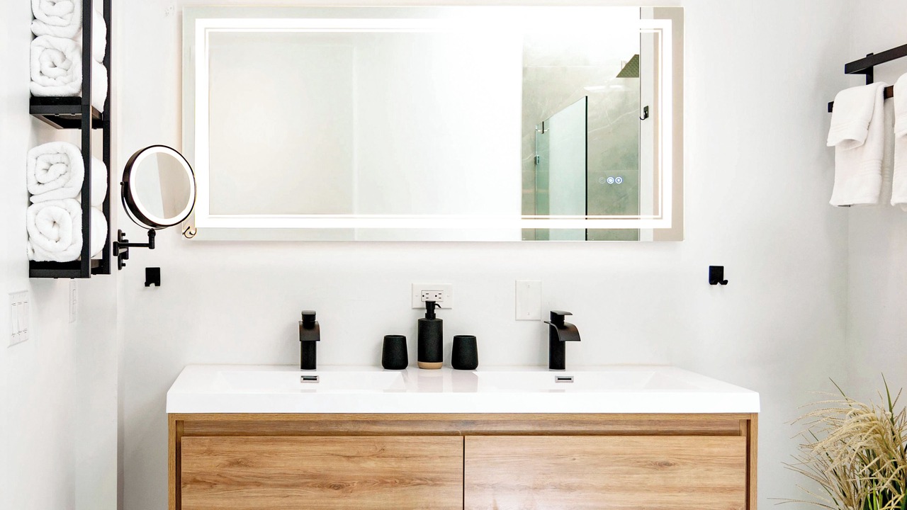 Photo of Bathroom in Mariner