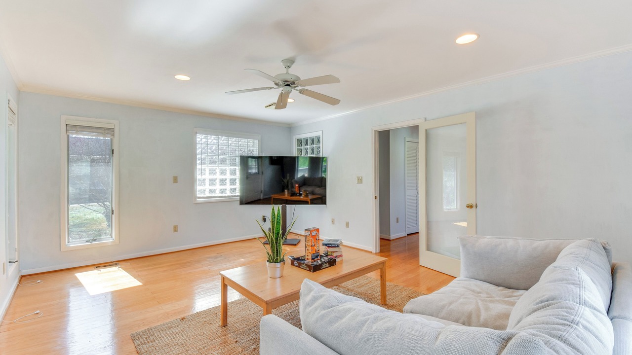 Photo of Bedroom in Hartwell