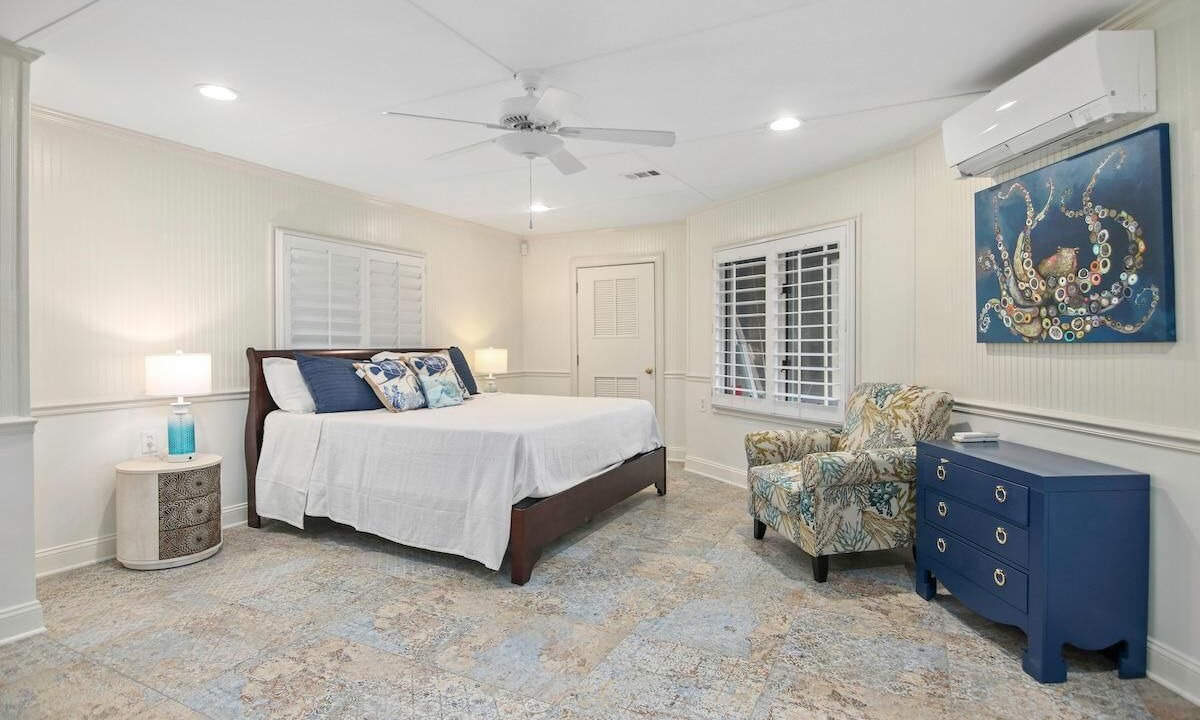 Photo of Bedroom in Jeremy Cay