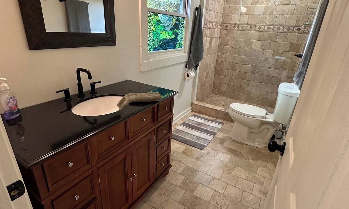 Photo of Bathroom in Cullowhee