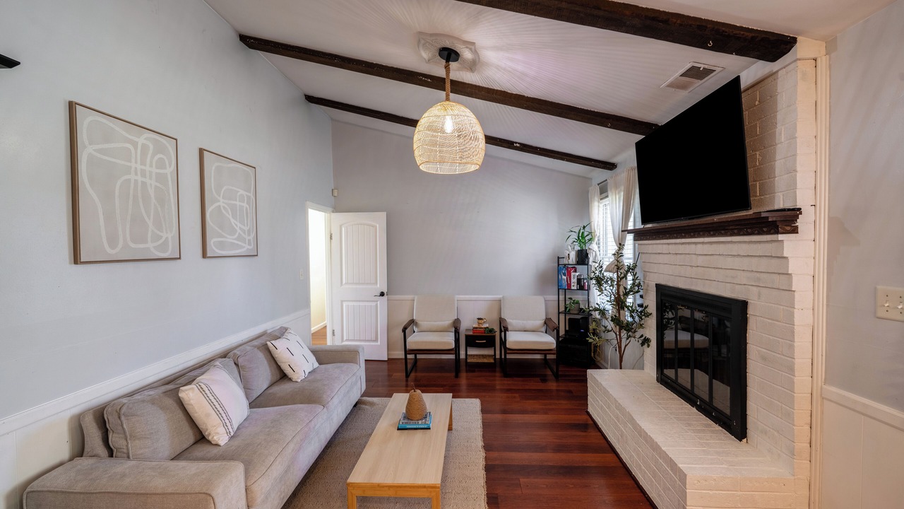 Photo of Bedroom in East Forest
