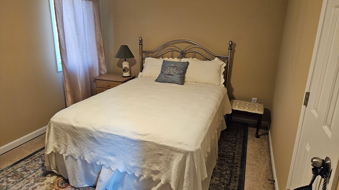Photo of Bedroom in Aiken