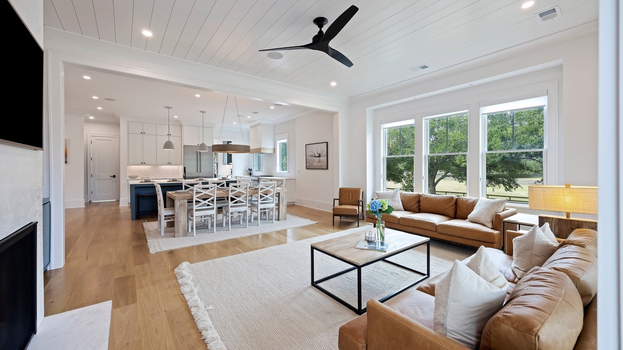 Photo of Livingroom in Seabrook Island