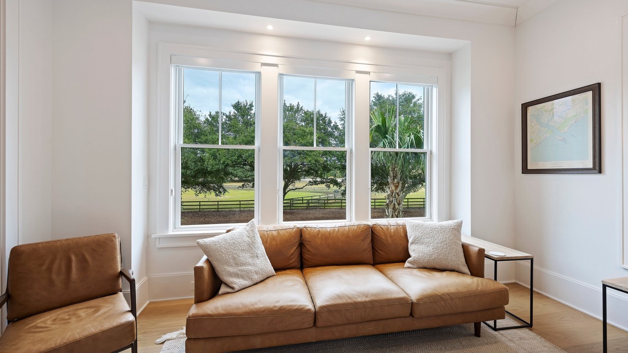 Photo of Livingroom in Seabrook Island
