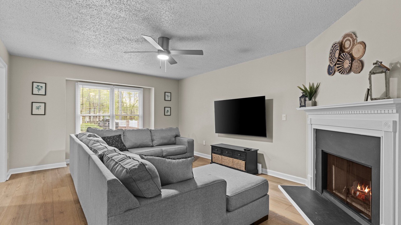 Photo of Livingroom in Watkinsville
