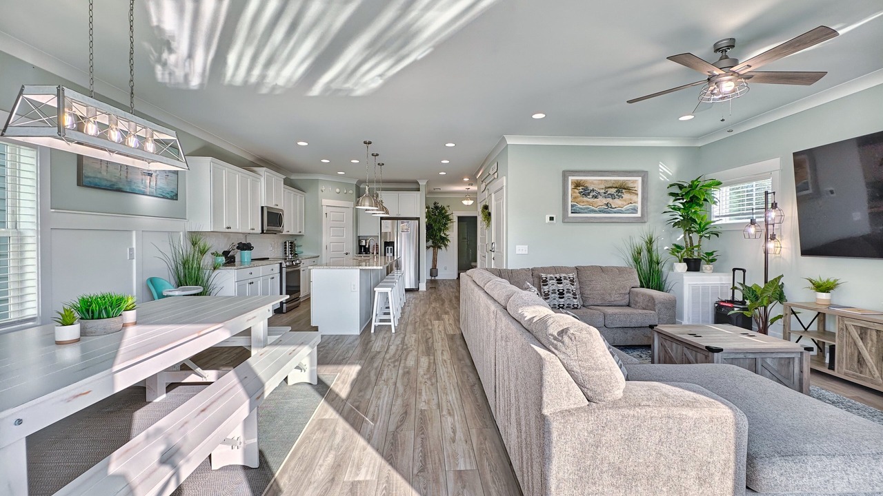 Photo of Livingroom in Folly Field