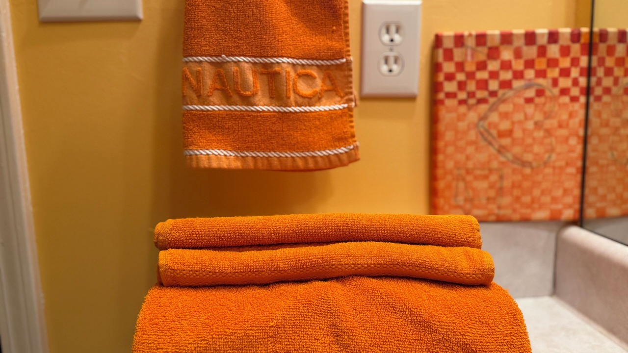 Photo of Bathroom in Huntcliff