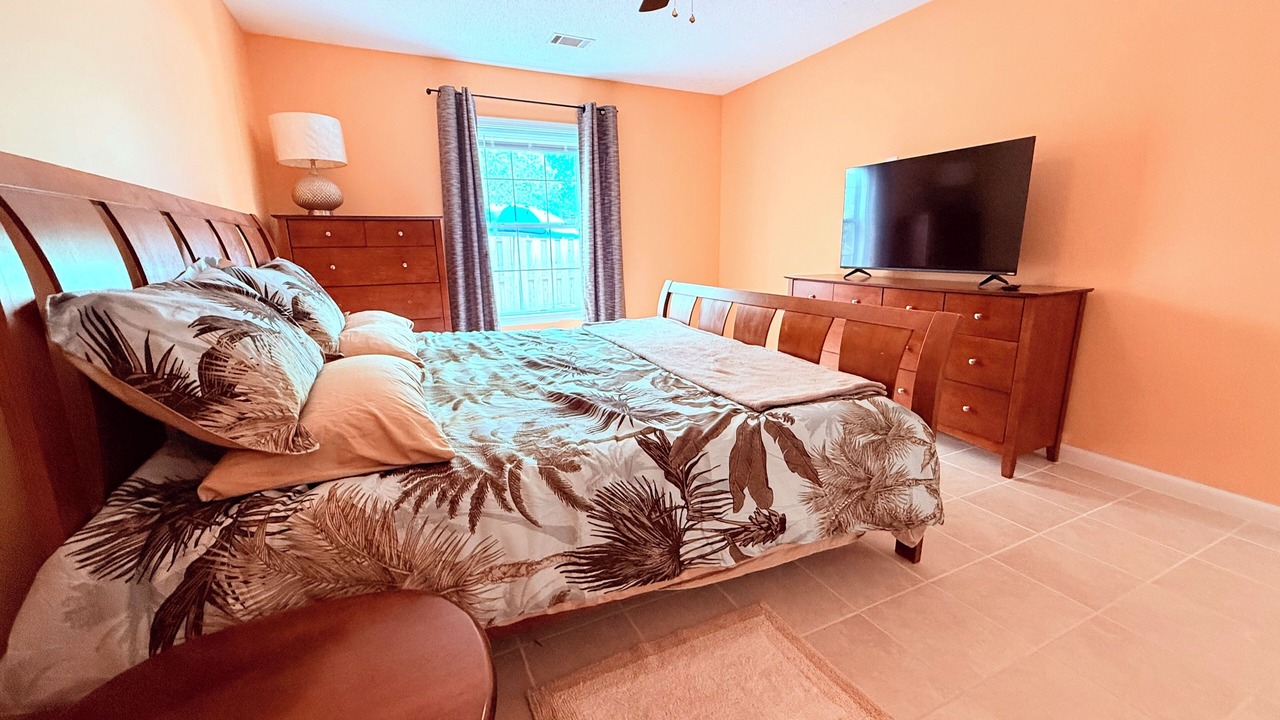 Photo of Bedroom in Huntcliff