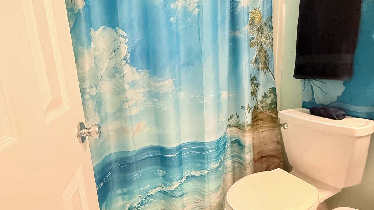 Photo of Bathroom in Huntcliff