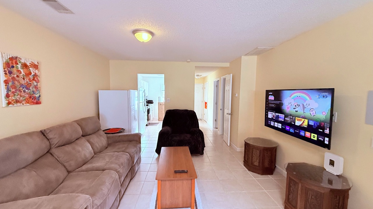 Photo of Livingroom in Huntcliff